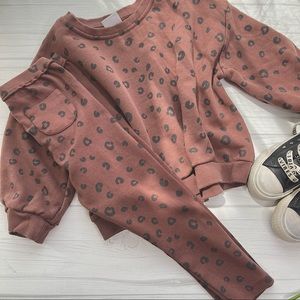 Zara Girls Fall/Winter Cheetah/Animal Print Matching CrewNeck & Bottoms Set 3/4